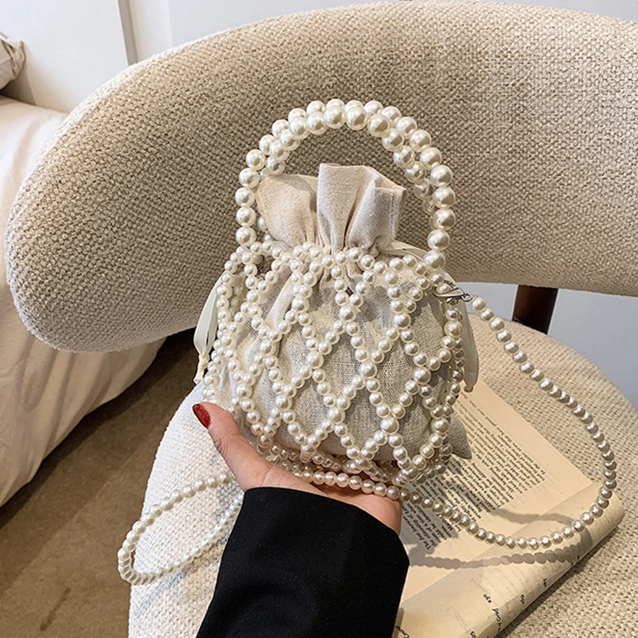 

Baby Hollow Pearl Handbags Handmade Woven Beaded Pearl Exquisite Elegant Shiny Girls Coin Purse Women Evening Bags Clutch Bolsas