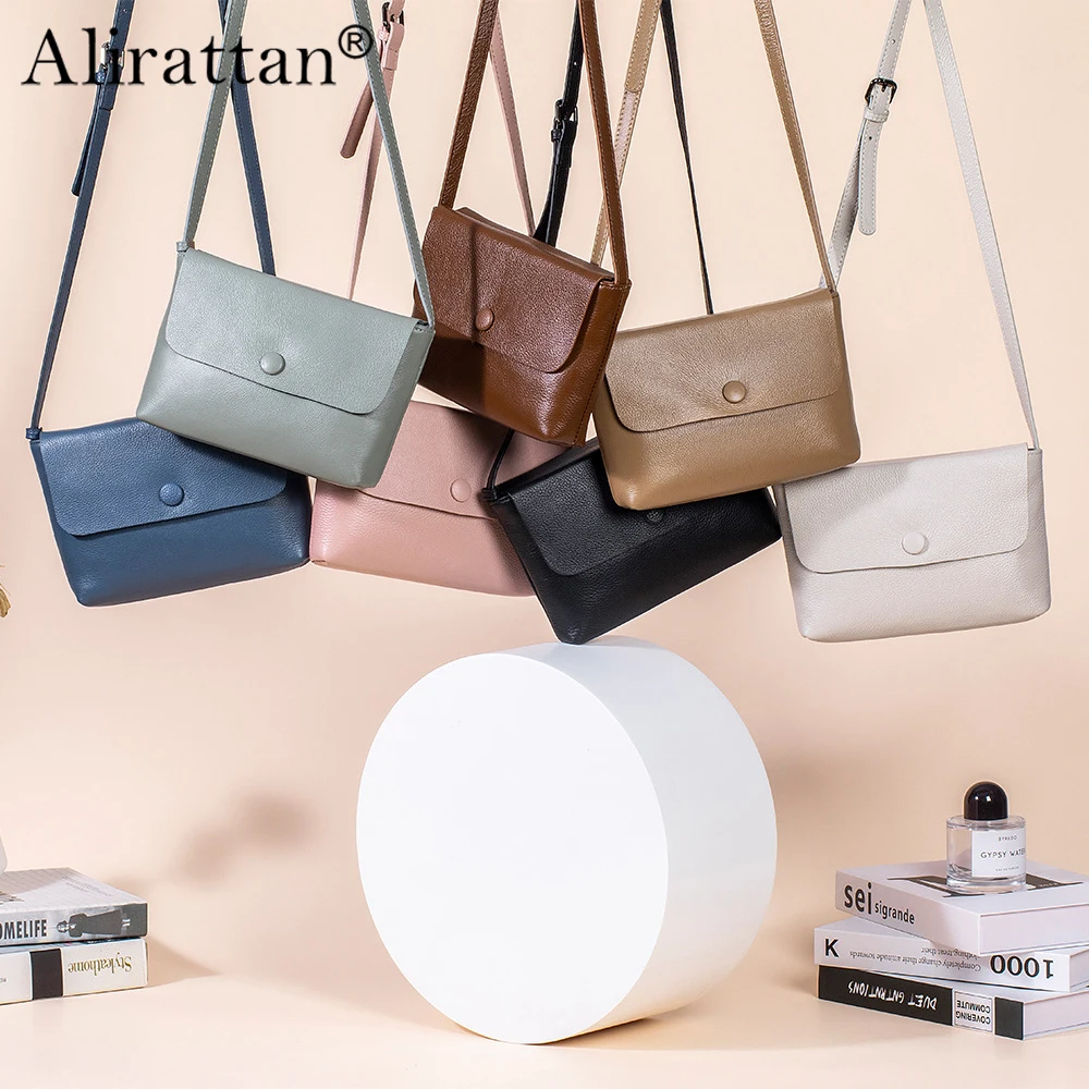 

Alirattan Genuine Leather Women's Leather Bag Shoulder Crossbody Bag 2024 Summer Small Square Bag Retro Versatile Commuting Bag