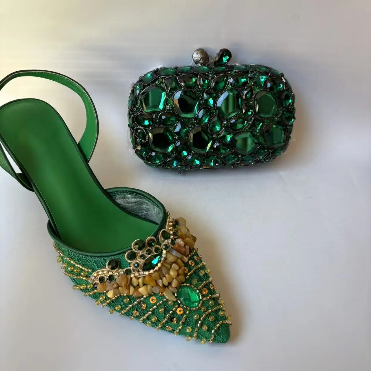 

LNATISNOVA Elegant Women stiletto Heels Shoes and Bag Set Hollow Rhinestones High Heels Sandals Green Gems Shoes Matching Bag