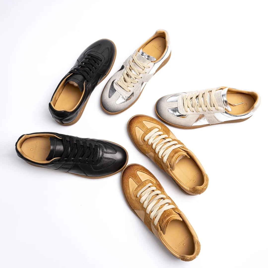 

Retro Multicolor Deqin Shoes 2025 New Unisex Sports Casual Shoes Fashionable Cross Buckle round Toe Flat Heel Rubber Outsole