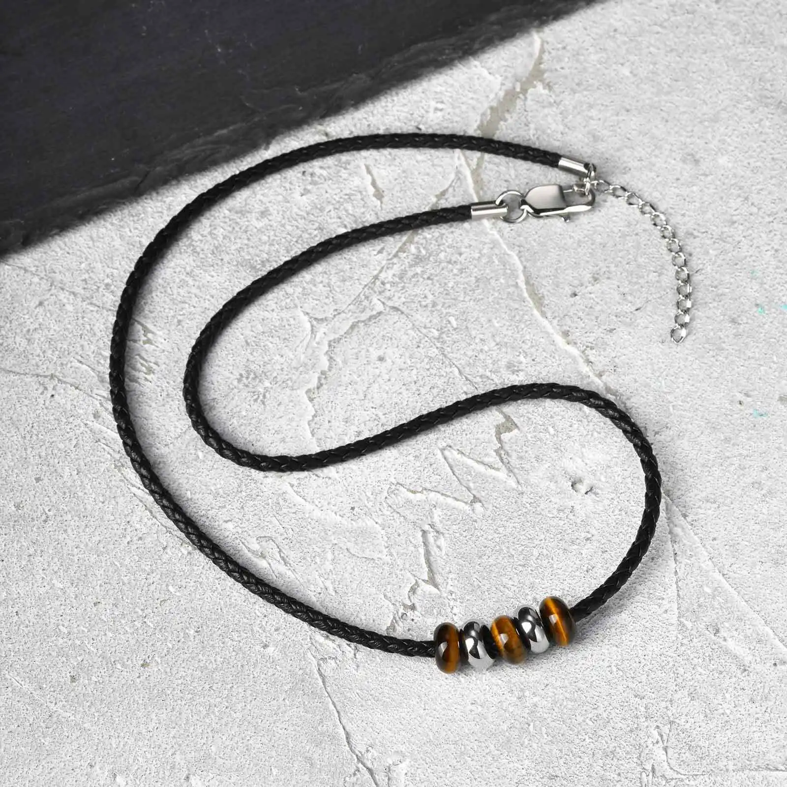 Vintage-Halskette aus PU-Leder für Herren, Edelstahlperlen, natürlicher Tigerauge-Steinhalsband, einfacher Schmuck, männliches Geschenk – Detail 3