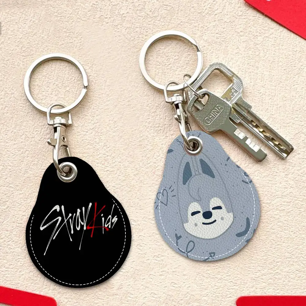 Kpop S-Stray K-Kids Skzoo Women Mini PU Leather Case Keychain Access Card Bag Key Tag Ring Mini Badge Key Ring Door Lock Tags view 4
