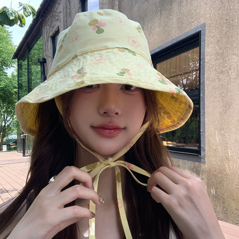 Korean Version of Sweet Floral Double-sided Bucket Hats Summer Travel Sun Protection Versatile Show Face Small Strap Women\'s Cap