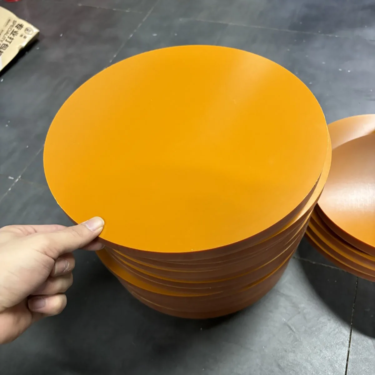 1Pc Dia 100/150/200/300mm Round Bakelite Plate Sheets Insulation Phenolic Resin Board Antistatic and High Temperature Resistance