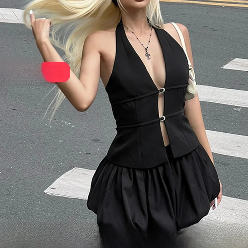

Sweet And Sexy Summer Outfit Women's V-neck Strap Top And Short Skirt Set Casual Style Floral Print Slimming Effect