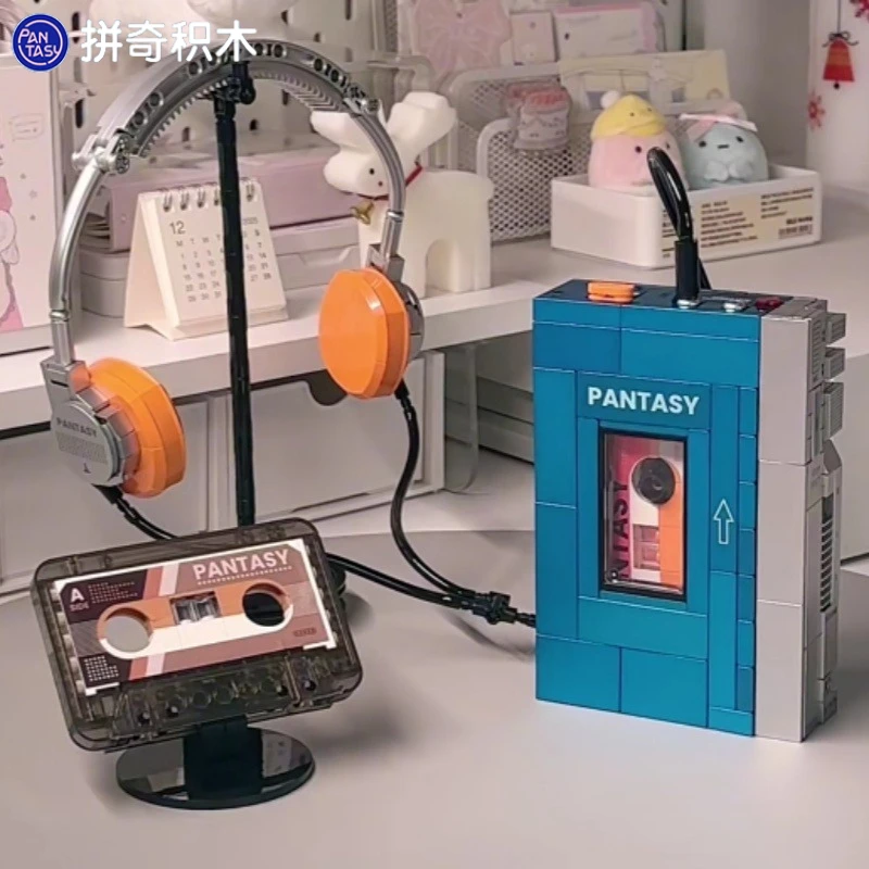 

Pantasy Retro Walkman Series Building Block Kawaii Assembly Toys Collectible Models Desktop Ornaments Children's Holiday Gifts