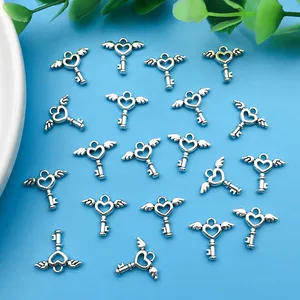 10/20Pcs Antik Perak Sayap Malaikat Kunci Jantung Kreatif Pesona untuk Membuat Perhiasan Gelang Kalung Anting-Anting Gantungan Kunci DIY Handmad 10 pesona sayap penjualan terbaik - №