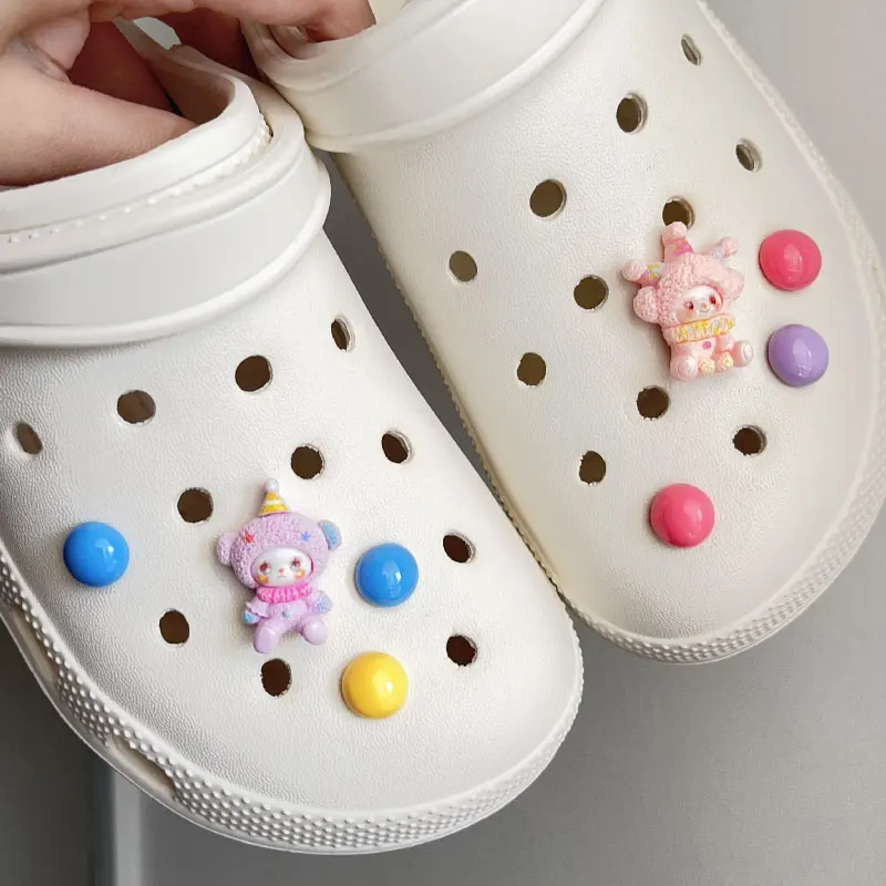 Leuke Kleur Cartoon Clown Stippen Schoen Charmes voor Crocs Decoraties Klompen Pins Tuin Sandalen Slipper Accessoires Meisje Gift