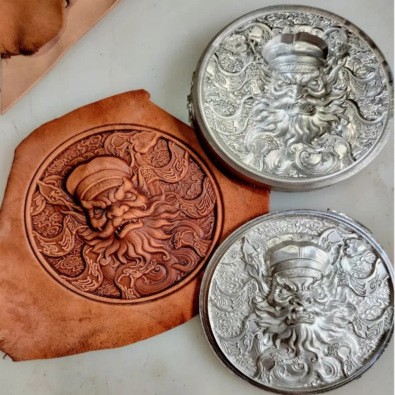 

Mythical Judge Stamp 118mm - Aluminum Alloy 3D Leather Embossing Mold | Heroic Figure Deep Relief Tool For Leathercraft