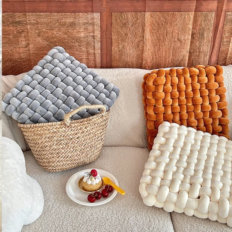 Aesthetic Knot Plush Cushion Nordic Sleeping Stuffed Pillow Sofa Decorative Pillow Office Chair Windowsill Fllor Weaven Cushion