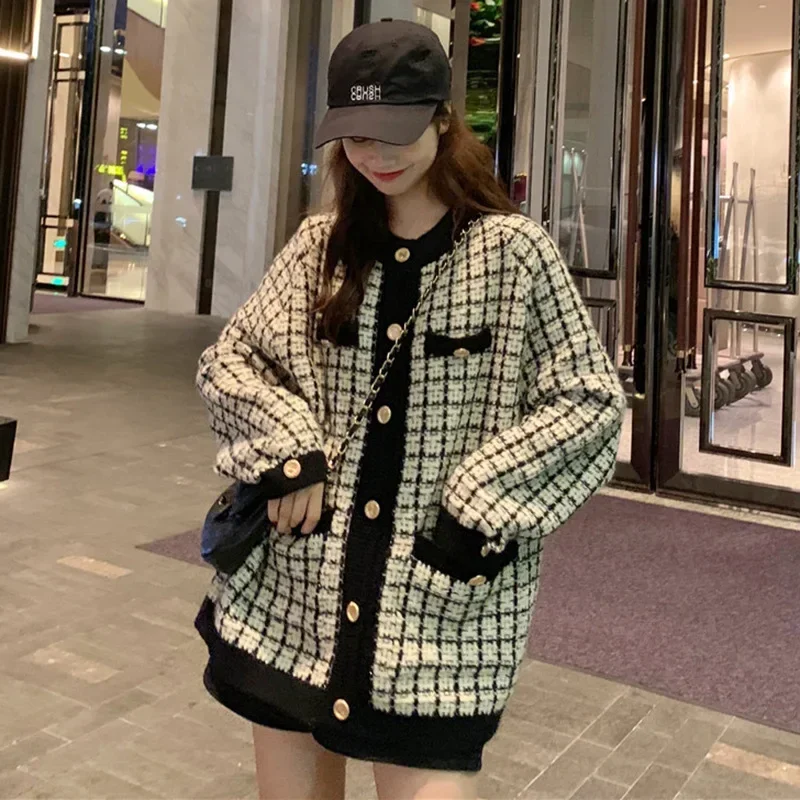 Autumn 2023 Spring Sweater Coat Retro Shirt Check Long Sleeve Single Breasted Plaid Loose Knit Cardigan Tide Ladies QB321