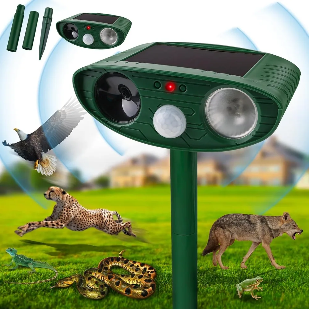 LED Light Alarm Ultrasonic Cat Dog Repellant Outdoor Solar Power Rechargeable Garden Repellers Cat Deterants for Animals