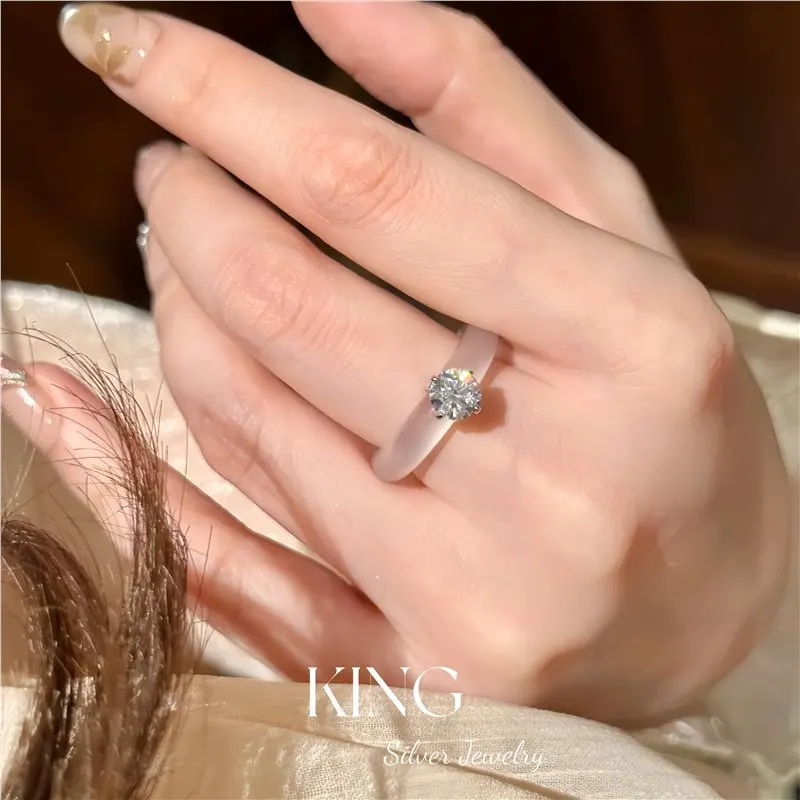 Natural White Chalcedony Ring Dainty Warm Temperament Daily Banquet Fine Jewelry