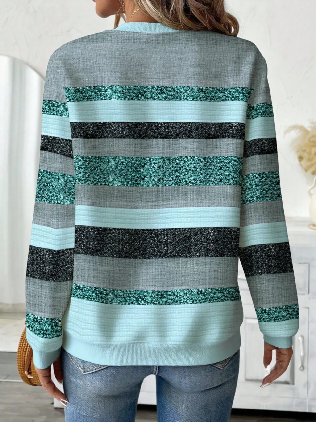 Casual Zipper Hoodie with Regular Fit Mid Length Japanese Korean Casual Digital Print Long Sleeve Striped Spring Women Hoodie
