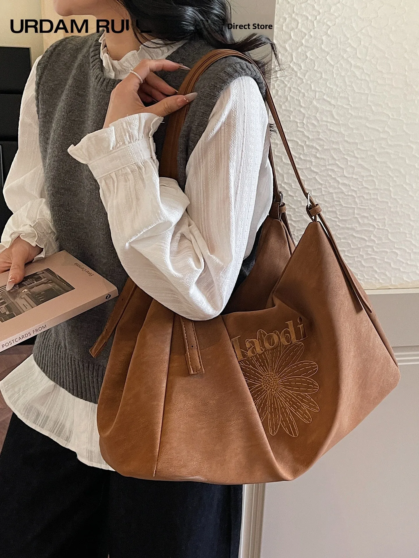 

UR Korean Sle Large Capaci Tote Bag Women's Commuter oulder Crossbody Bag 2025 New Winter Office Work Bag