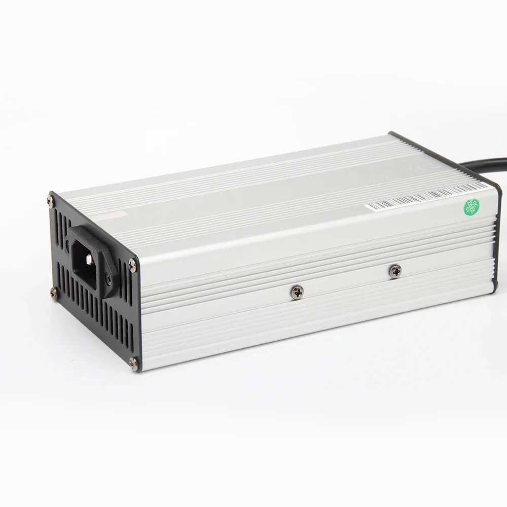 XT80 Portable 60V 73.5V 10A Ebike Charger PSE KCC KC Certification Energy Storage Bank for 60V Lead Acid Batteries OVP
