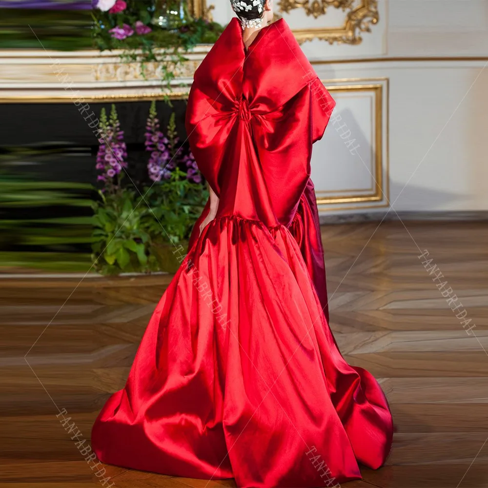 Capa de boda con lazo grande de satén rojo romántico personalizada, abrigo de traje de boda de invierno para mujer, accesorios de boda de moda TSWD569