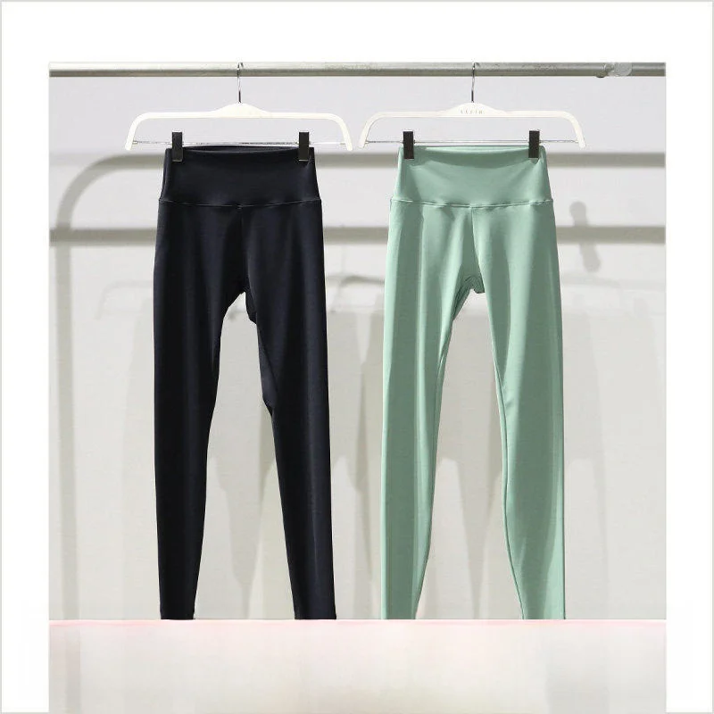 

Леггинсы APE Magic Yoga Pants Le District Domestic CZG20 для женщин, базовый слой, с эффектом утяжки живота, летние, 2024