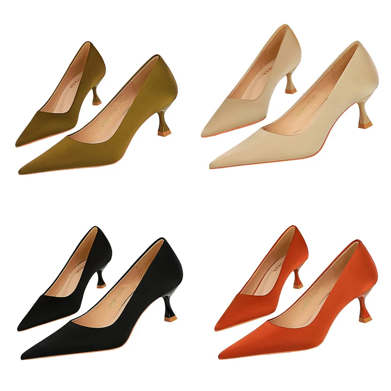 Big Size 34-43 Women Silk Versatile Middle Low Kitten Heels Shoes Lady 5.5cm High Heels Basic Office Work Satin Dark Green Pumps