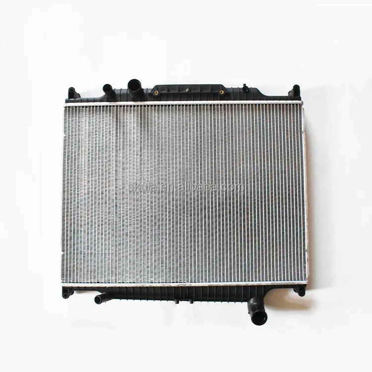 Wholesale Auto Parts Radiator for LAND ROVER Ranger Rover (L322) Sport (L320) 3.6 D 4x4 2006-2012 PCC500300