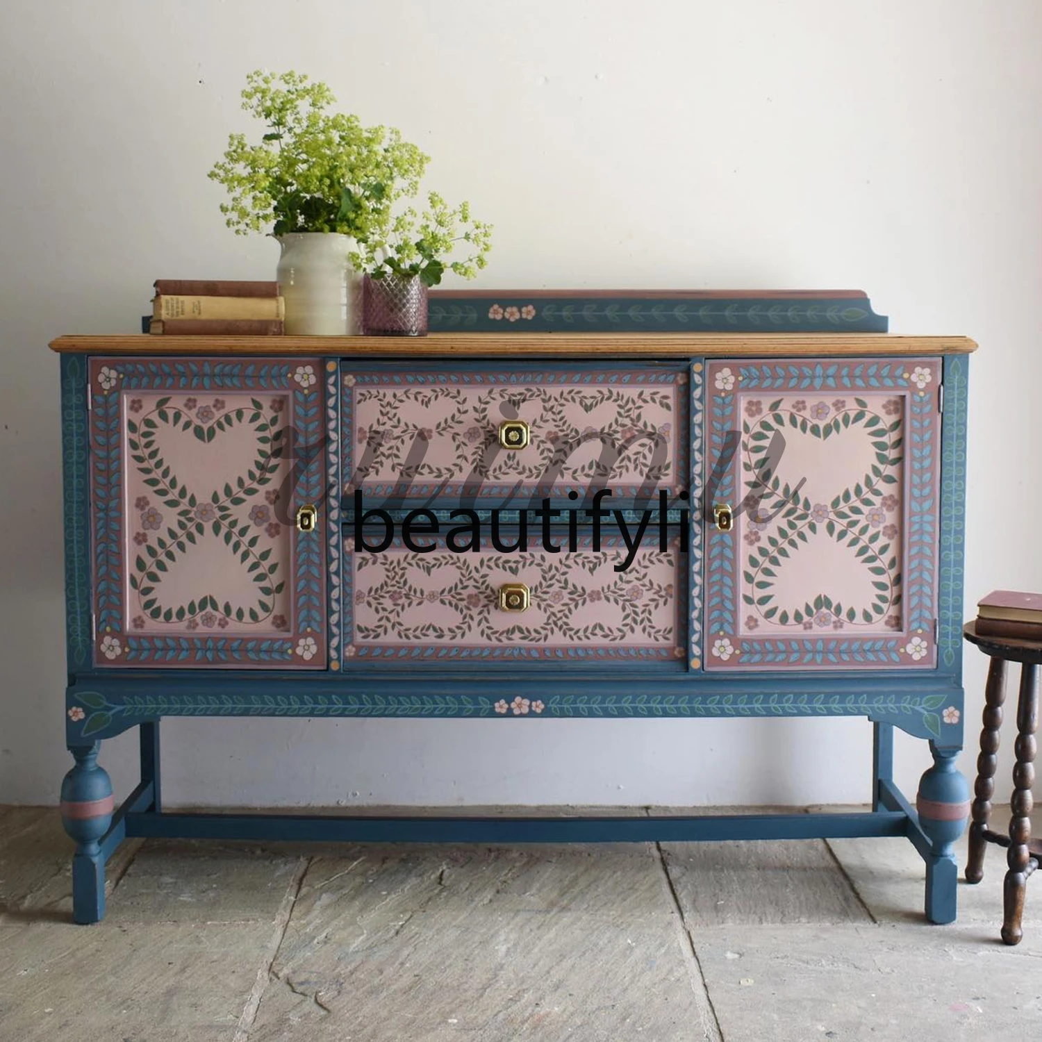 

French solid wood porch cabinet corridor entry painted cabinet American retro creative medieval locker