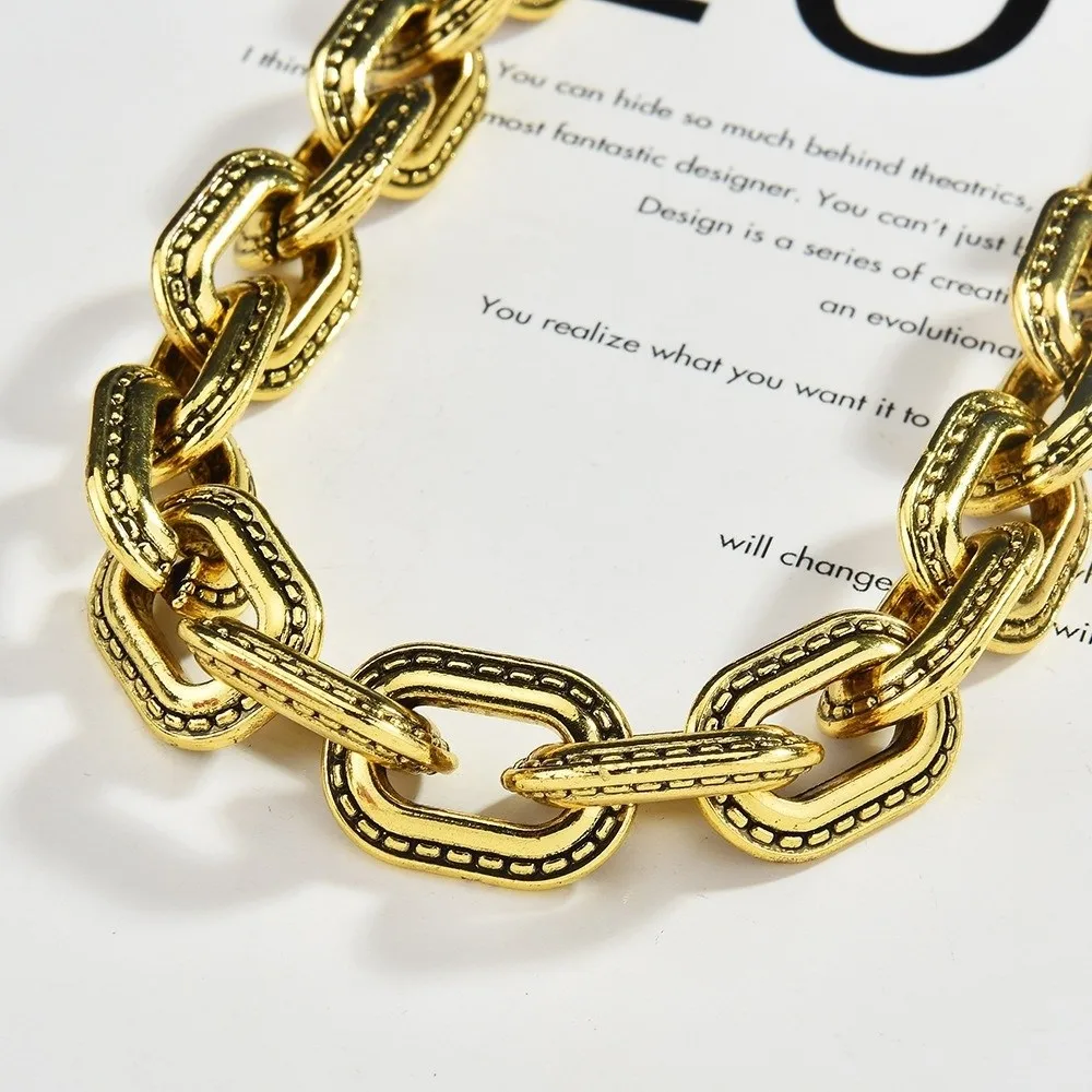 Versatile Metal Keychain Luxury Elegant Bag Pendant Chain Gold Silver Y2K Bag Carrying Chain
