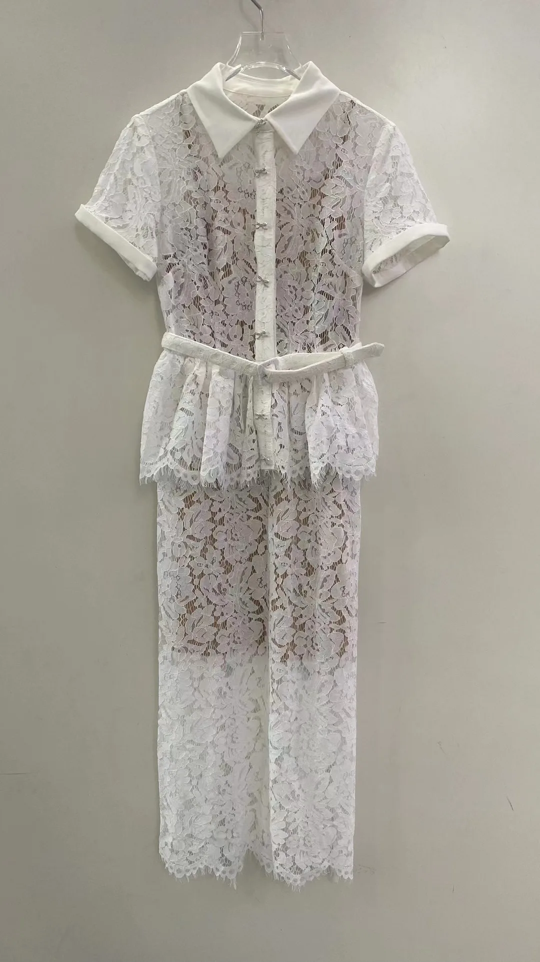 ชุดเดรสยาวปานกลางสำหรับผู้หญิง แต่งโบว์ ลูกไม้ ปักลาย แฟชั่น สวยสง่า