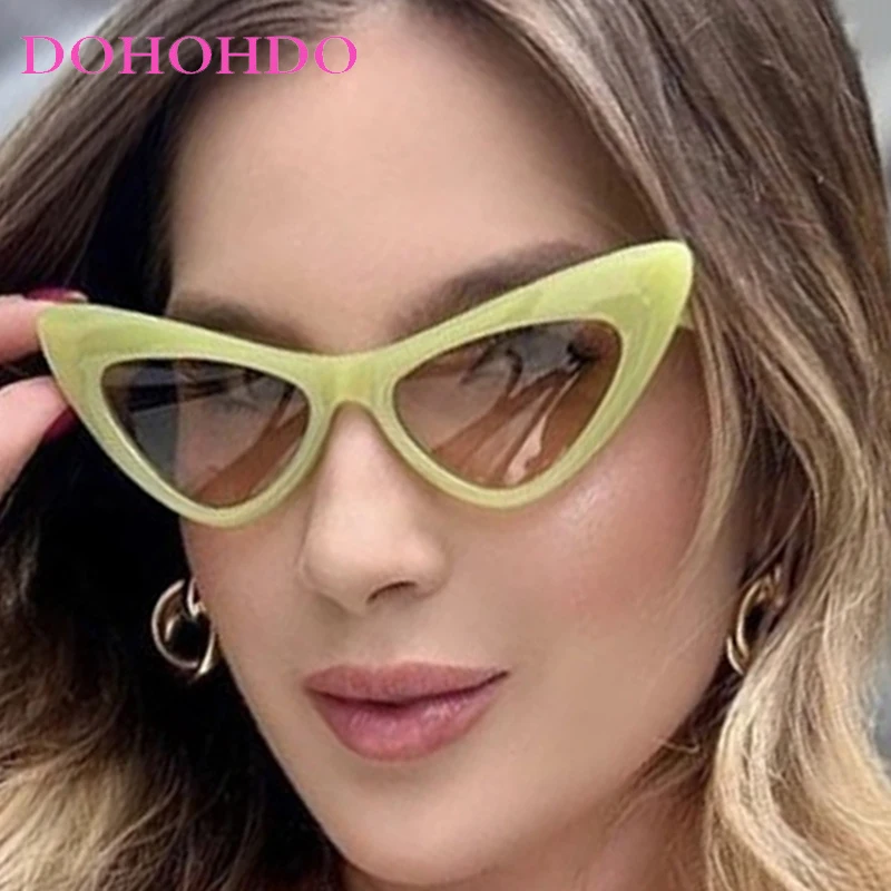 

Fashion Luxury Cat Eye Small Frame Sunglasses Women Vintage Trendy Design Sun Glasses Men Outdoor Traveling Driving Shades UV400