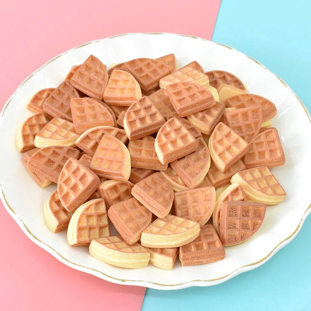 5pcs Dollhouse Waffle Muffin Waffles Resin Food Play Miniatures Cream Glue DIY Kitchen Scene Accessories Decoration Home Decor