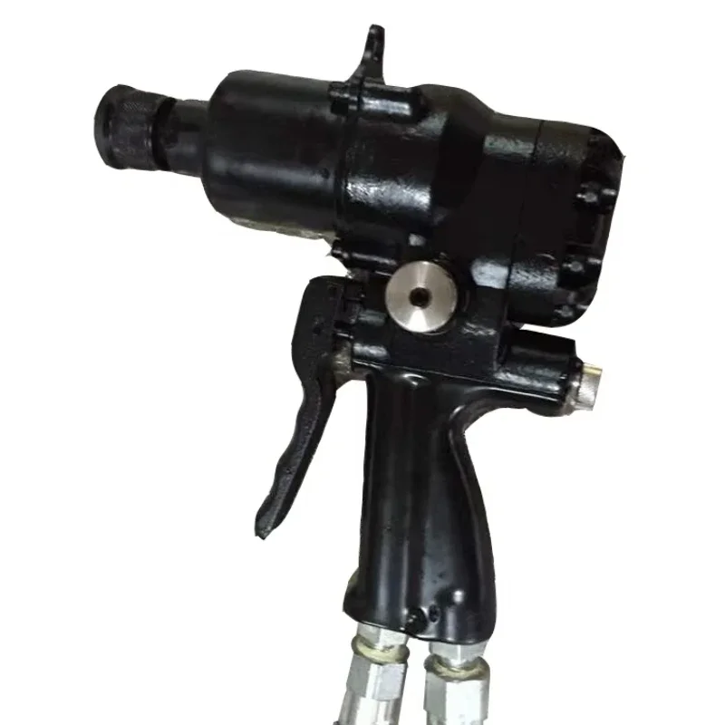 

Hydraulic impact wrench for engineering installation and disassembly