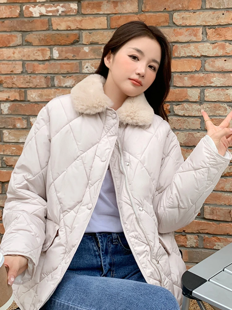 Coats Woman Winter 2022 Parkas Cold Proof Clothing Short Imitation Lamb Wool Color Contrast Lapel Cotton Thick Jacket Women Tops