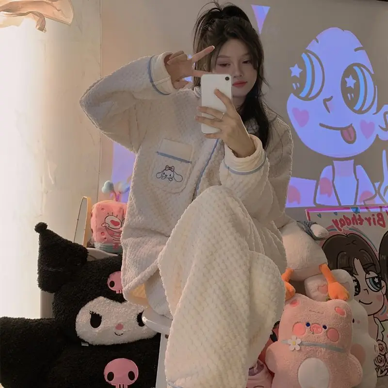 Fashionable Ins Style Cute Cinnamoroll Sweet Thickened Coral Velvet Pajamas for Girls Autumn Winter Anime Cartoon Home Clothes
