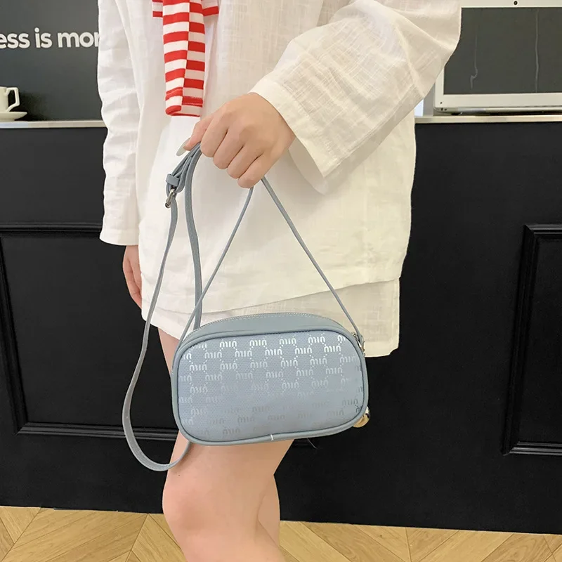 

2025 Women's Cute Soft Leather Crossbody - Wide Strap Mini Square Phone Bag for Easy Daily Outings
