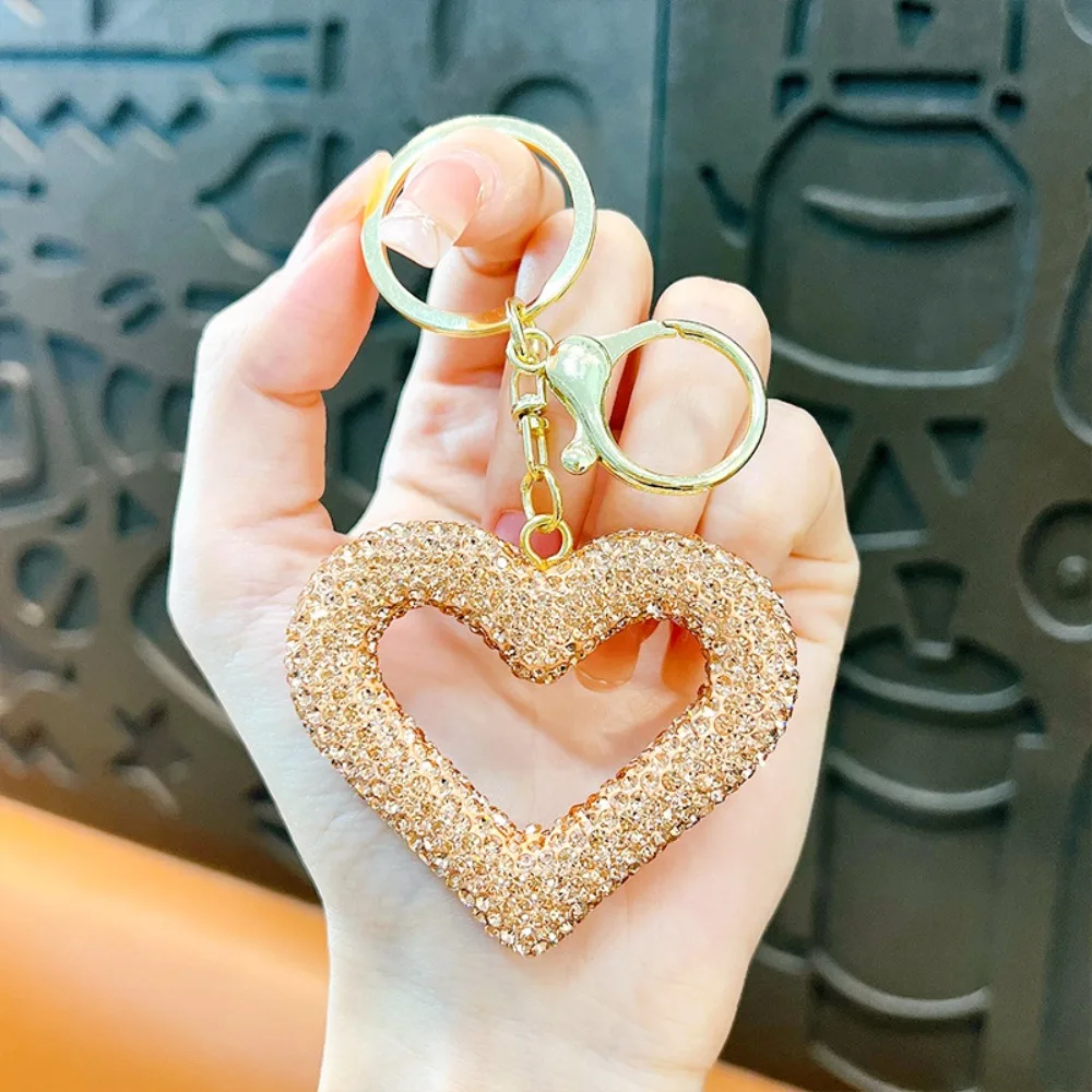 

Inlaid Heart Full Diamond Love Keychain Leather Rope Full Diamond Water Diamond Key Pendant Creative Love