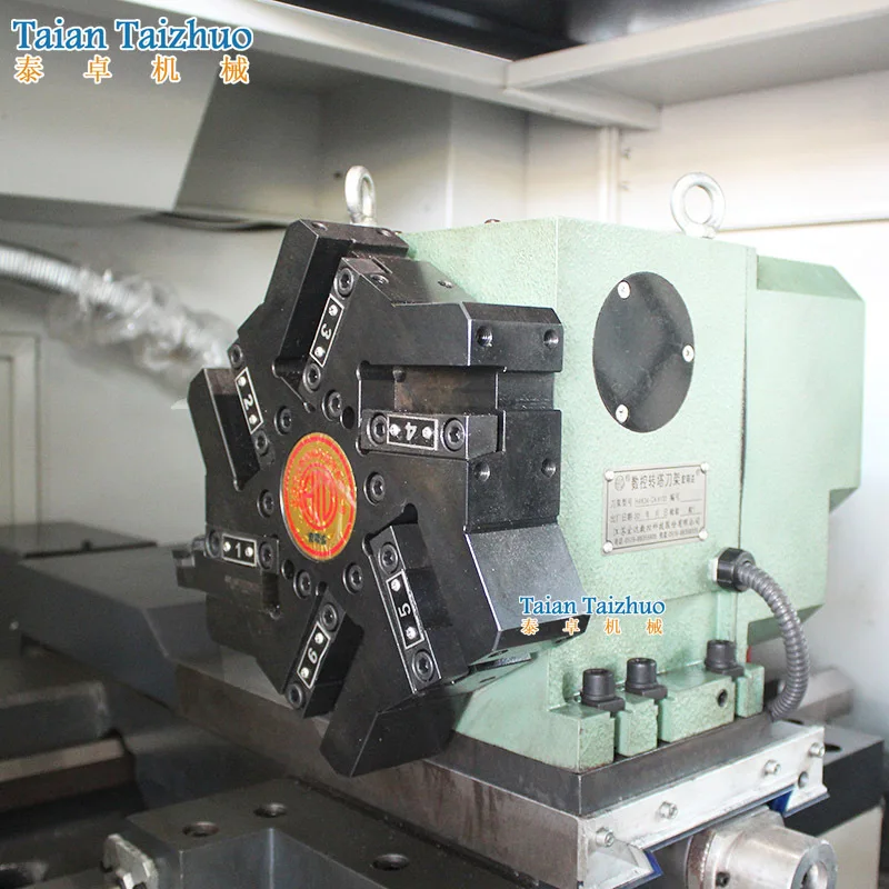 منتج صنع في الصين مخرطة CNC عالية السرعة Ck6136a