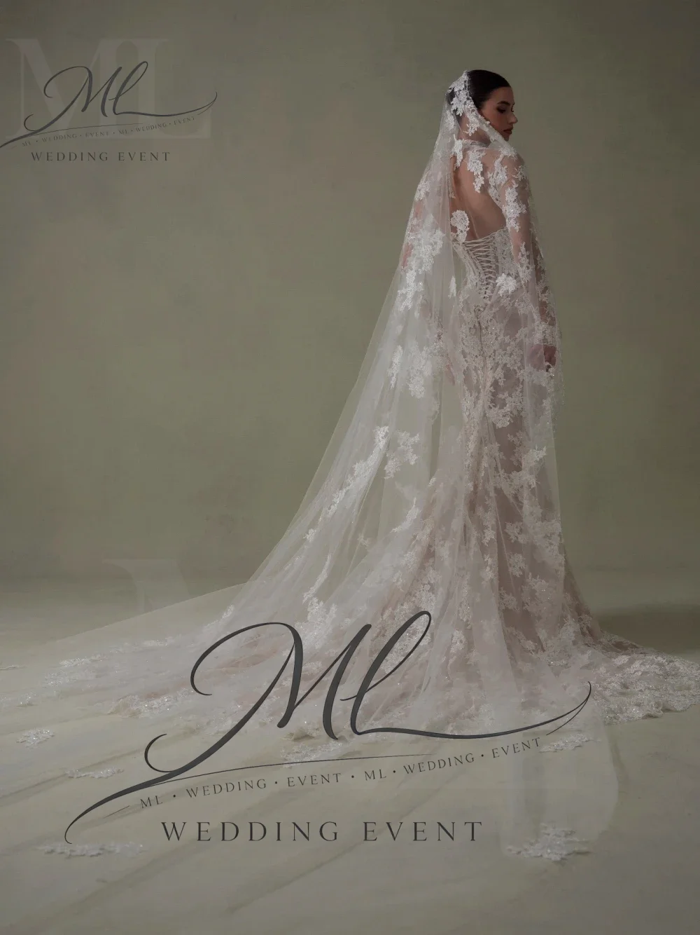 ML Luxury Lace Mermaid Wedding Dress 2026 Backless Unique Corset Bridal Gown With Long Train Vintage Floral Lace Bride Wear