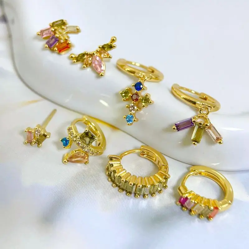 

925 Sterling Silver Needle Olive Green Zircon Hoop Earrings for Women Luxury Splicing Crystal Stud Earrings Party Fine Jewelry