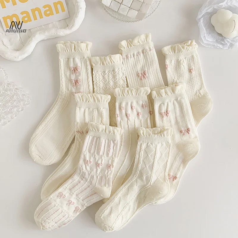 Simple White Socks Versatile Lovely Bowknot Small Flowers Women's Medium Tube Socks Kawaii Harajuku Jk Lolita Girls Cotton Socks