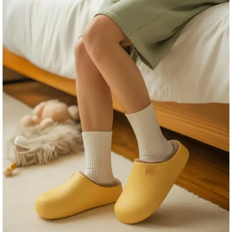 Waterproof Cotton Slippers Women Winter Homewear Indoor Soft Fleece Slippers Autumn-Winter Non-Slip Home Warm Cotton Men
