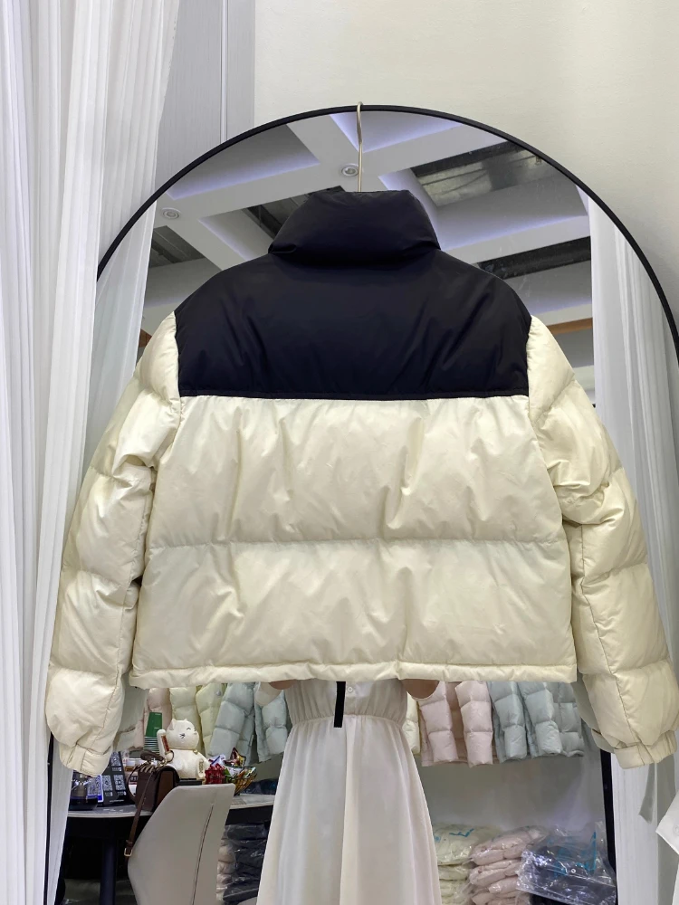 Doudoune d'hiver américaine pour femme, parka courte décontractée, col montant coréen, chaud et épais, manteau bouffant en canard blanc, vêtements d'extérieur, nouvelle collection 2025