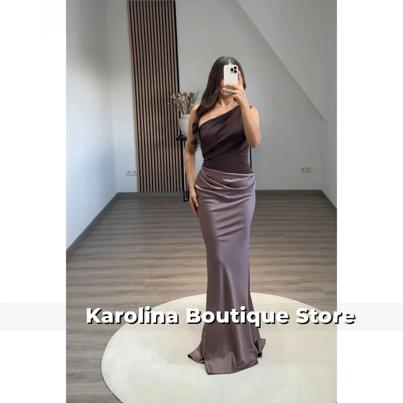 Maßgeschneidertes zweifarbiges braunes One-Shoulder-Abschlussballkleid aus Satin mit Rüschen, schmale Meerjungfrau-Partykleider für elegante Anlässe für Frauen 2023