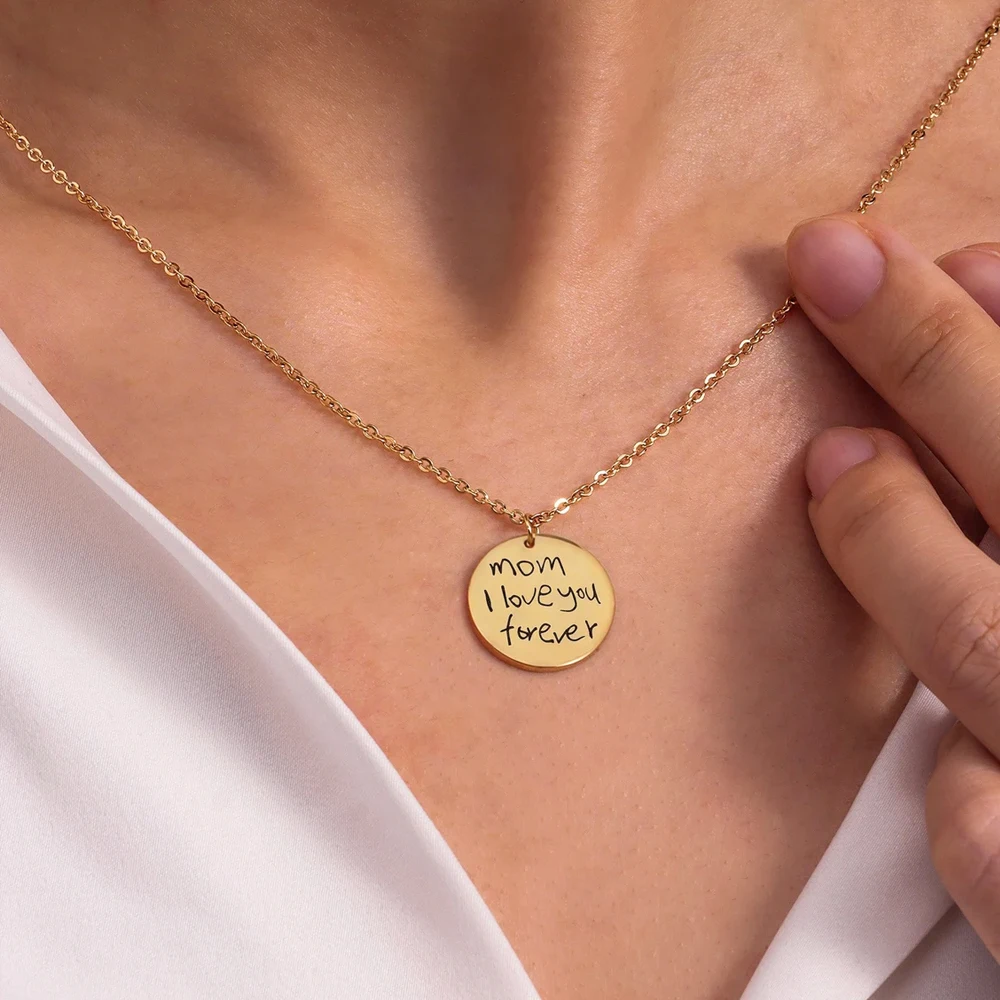 Cooltime individuelle runde Anhänger-Halskette aus Edelstahl für Frauen, personalisierte Buchstaben, besondere Symbole, Halskette, Geburtstagsgeschenk – Detail 8