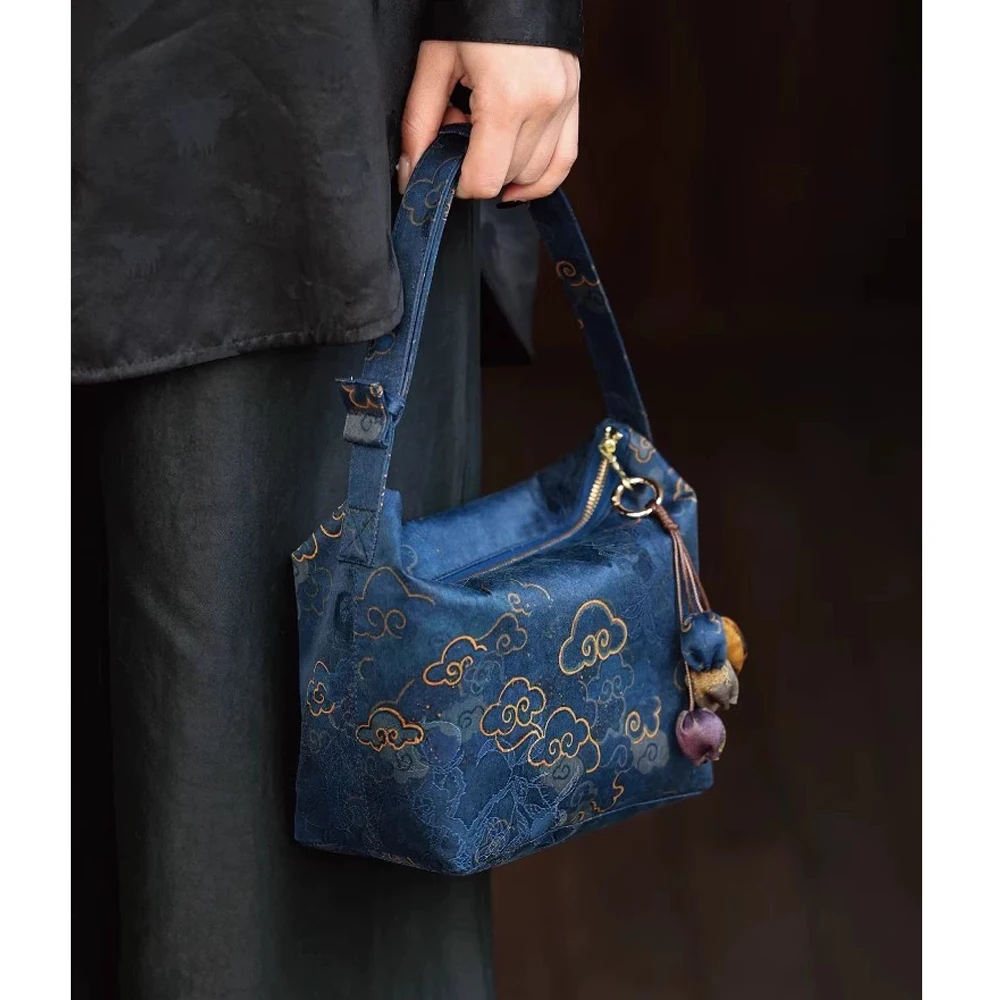 

Новая сумка в китайском стиле для женщин Xiangyunsha Song Brocade Ретро Роскошная нишевая сумка через плечо Элегантный дизайнерский кошелек