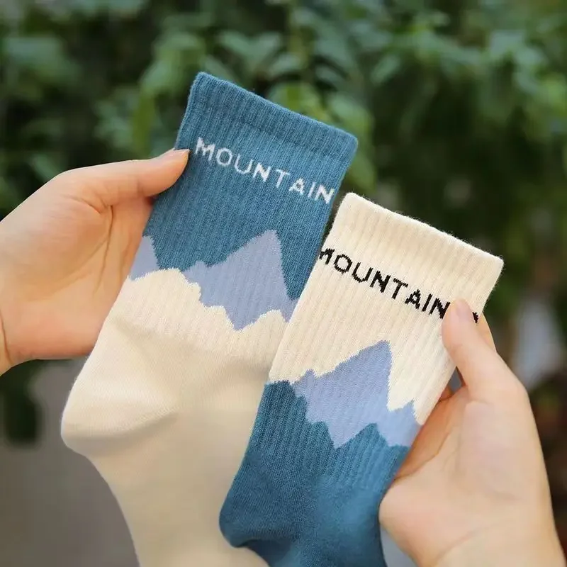 4 Pairs Women Letter and Colour Block Crew Mountain Letter Pattern Socks Cute Funny Sock