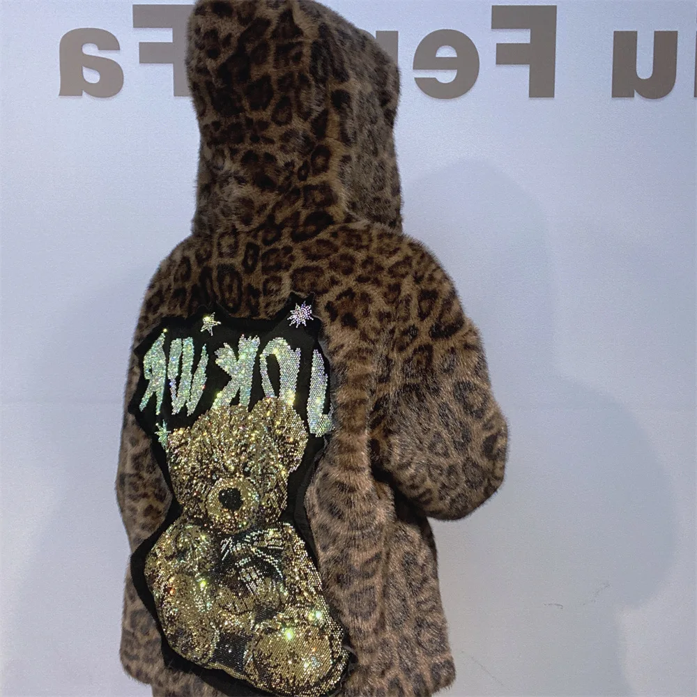 Moda inverno grosso quente jaquetas femininas casual dos desenhos animados urso diamantes zíper cardigan casacos com capuz Куртка Ж onderdelen