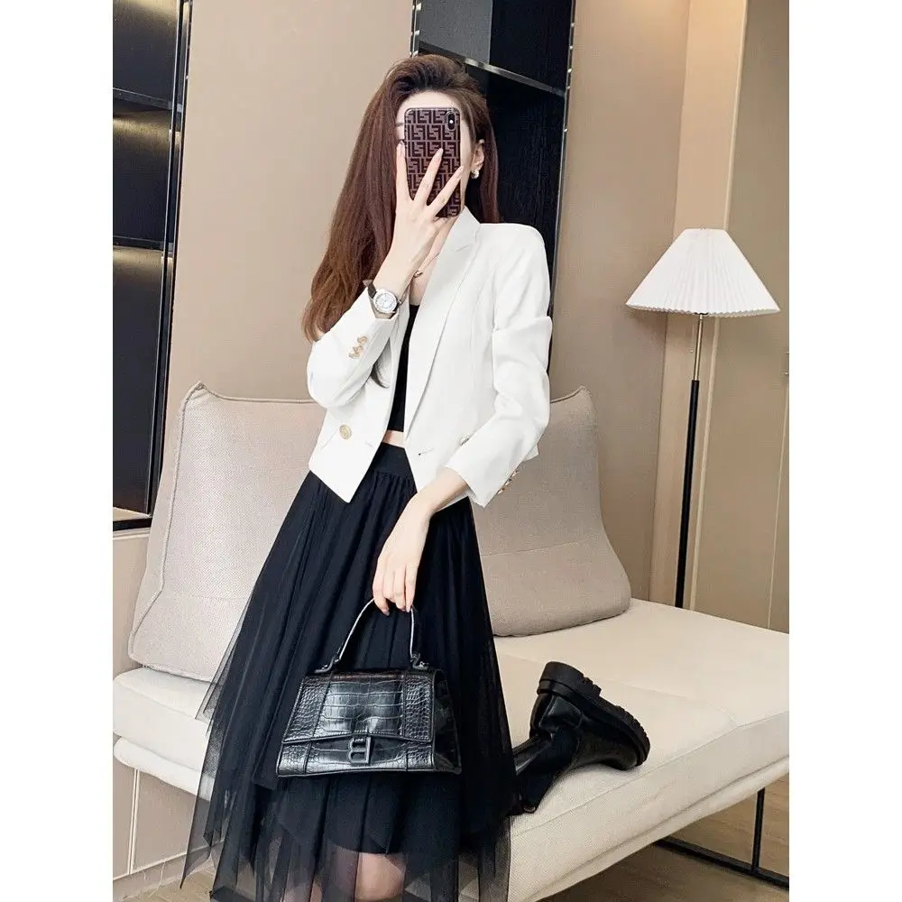 Ccropped Clothing Coats White 2024 Women\'s Blazer Suits Tailoring Latest Fashion Short Jacket for Women Trend Blazers Casual New