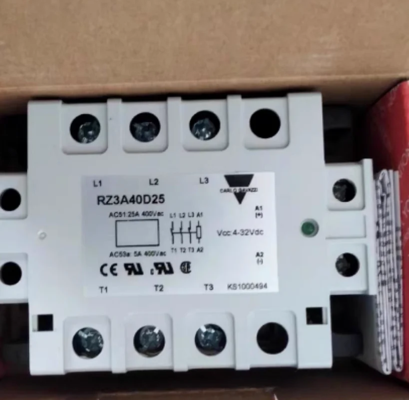 새로운 오리지널 카를로 릴레이 RZ3A40D25 RZ3A40D55