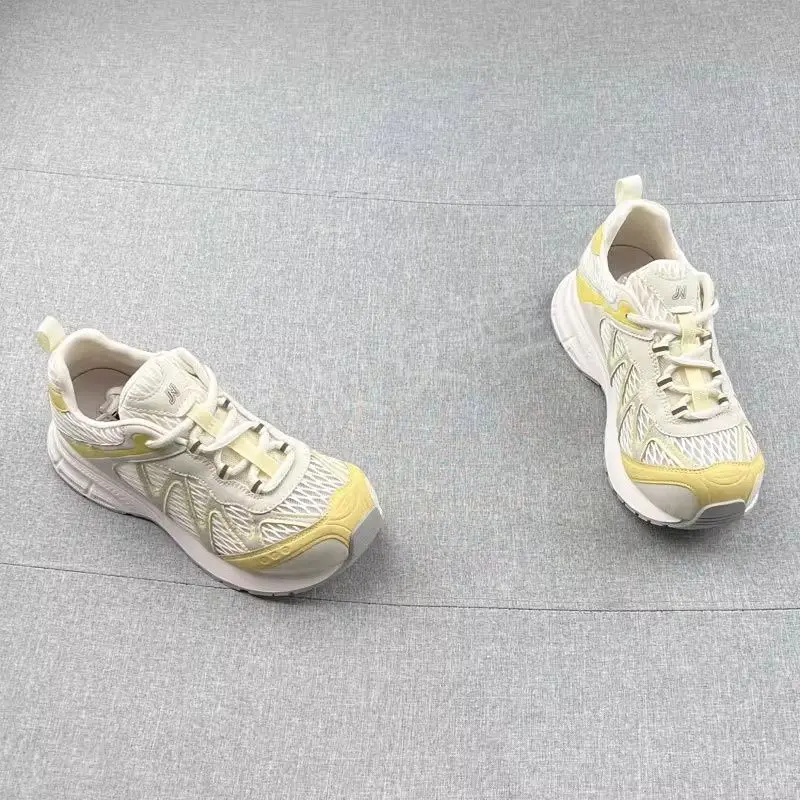 New hot summer 2025 essential lightweight neutral comfortable breathable shock-absorbing running shoes sneakers very good