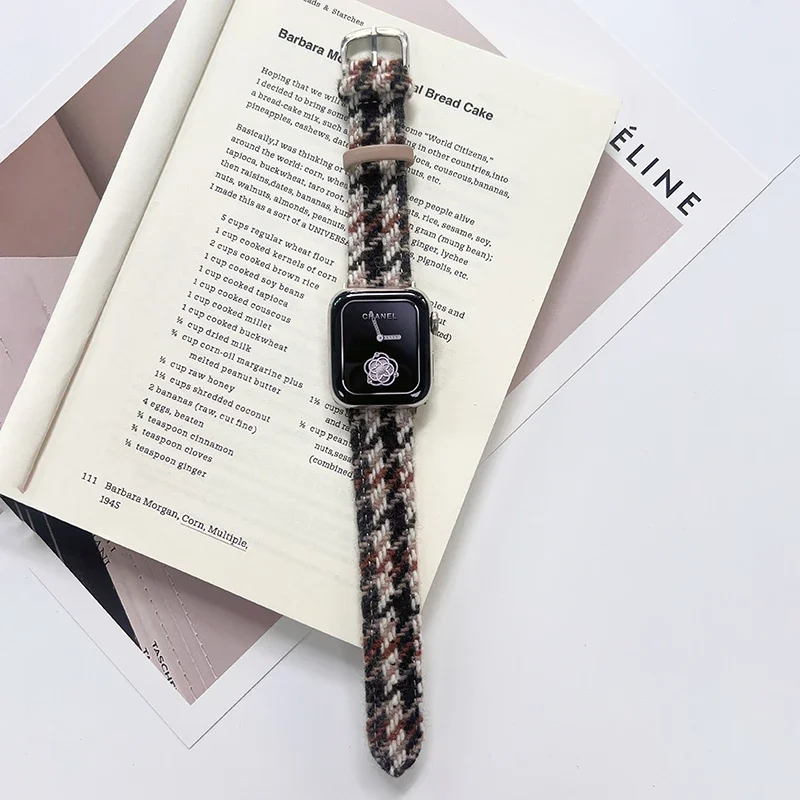 Winter Leather Strap for Apple Watch Band 49mm 44mm 45mm 42mm 40 38 41 Woolen Checked Bracelet for iWatch 9 8 7 SE 6 5 4 Ultra 2