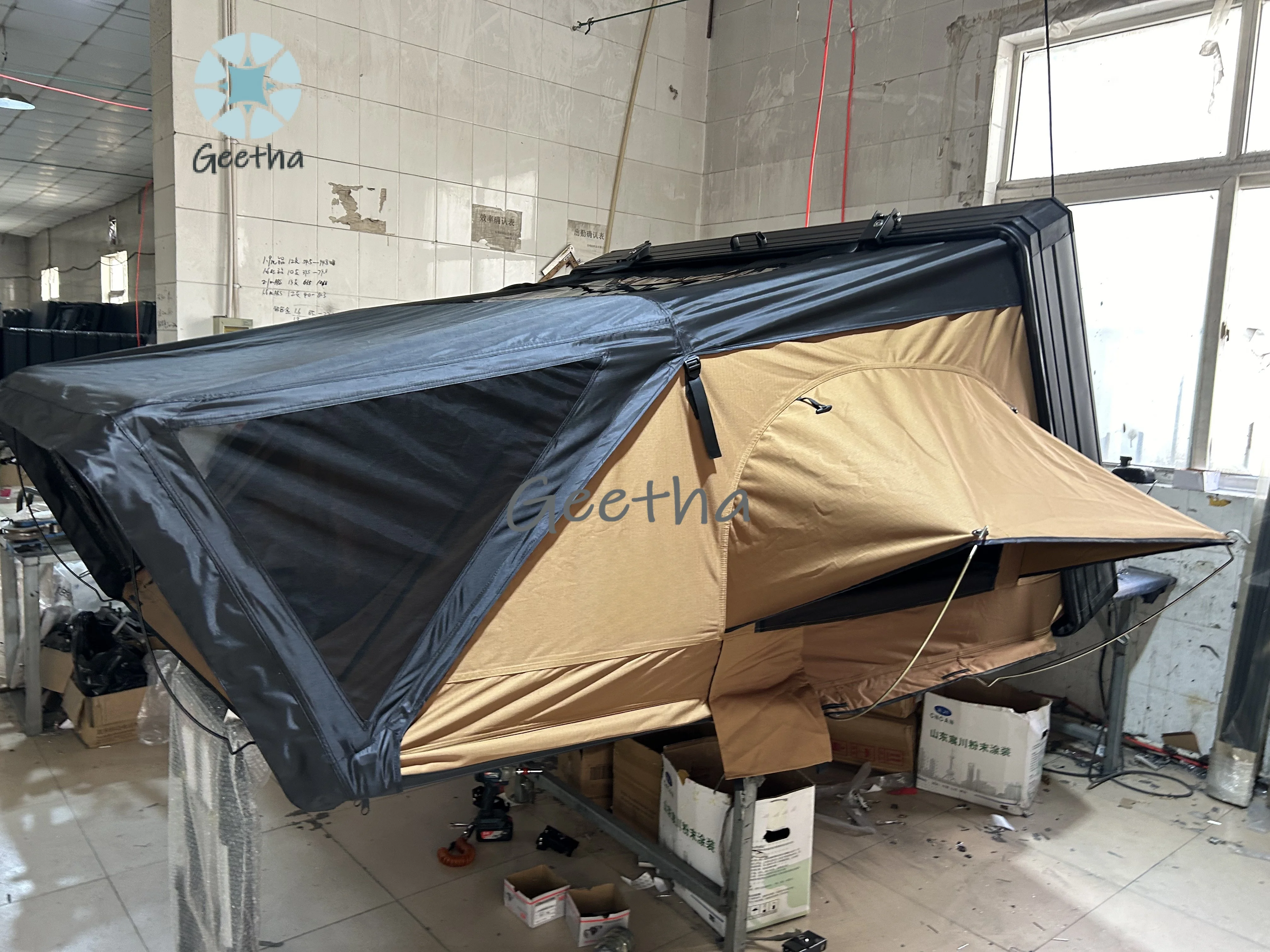 

Aluminum Alloy Shell New Side Flip Tent Car Tent Awning Rooftop SUV Truck Camping Travel Shelter Outdoor Canopy for SUV Pickup